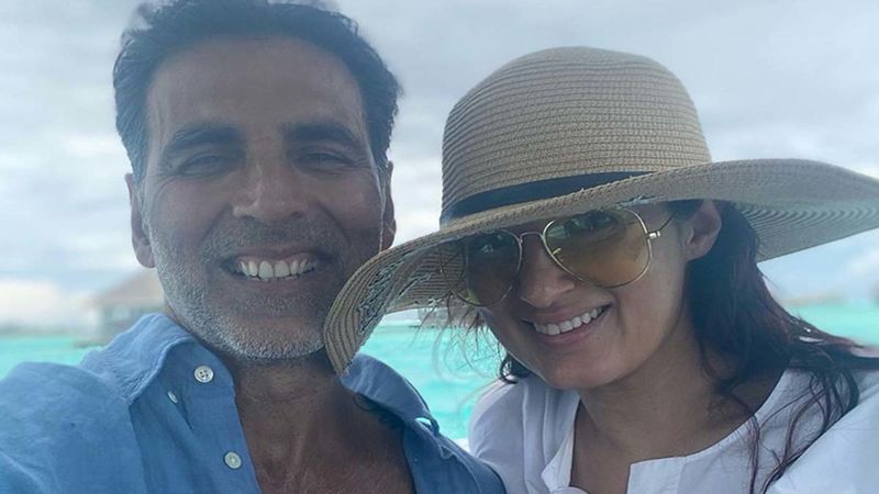 Twinkle Khanna Says Future Is A 'Battered Road', Gets Emotional As Husband Akshay Kumar Recuperates From COVID-19 In A Mumbai Hospital