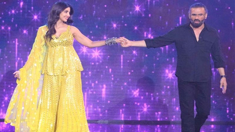 Super Dancer Chapter 4: Shilpa Shetty And Suniel Shetty Recreate Dhadkan Moments On The Show, Leaving Everyone In Love With Them