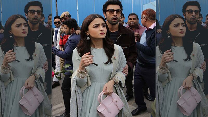 After Vacation, Ranbir Kapoor And Alia Bhatt Along With Neetu Kapoor Made A Quick Visit To Their New House To Check On The Construction Progress