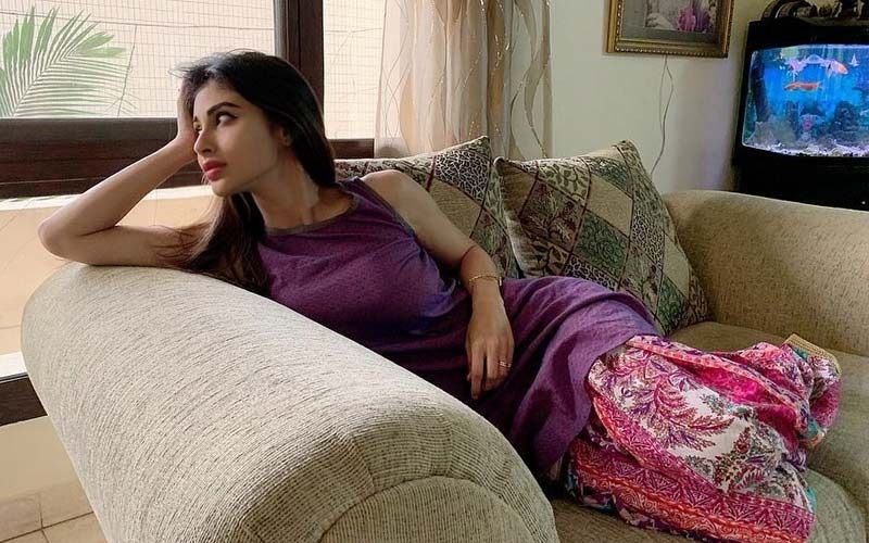 Decoding Mouni Roy's Lockdown Wardrobe One Picture At A Time; Lady Looks Breathtaking