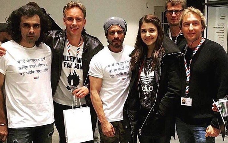 Shah Rukh Khan Gets An Awful Return Gift For Shooting The Ring In Amsterdam