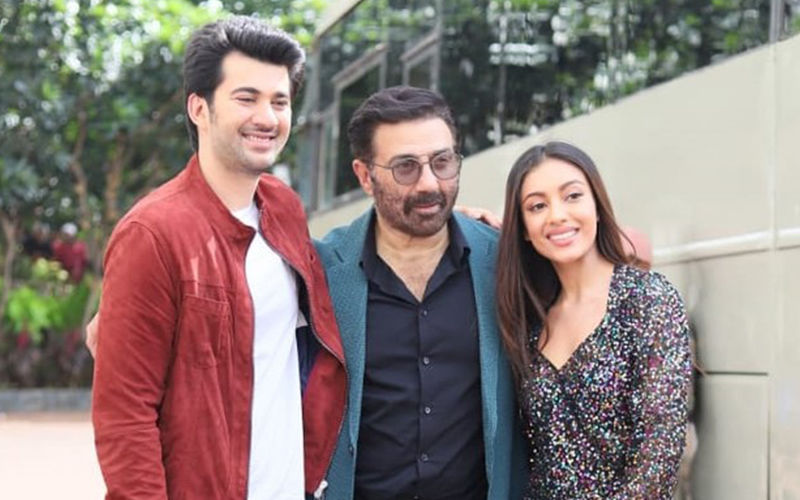 Pal Pal Dil Ke Paas Trailer Launch Postponed Due To Heavy Rains; Sunny And Karan Deol Announce New Date