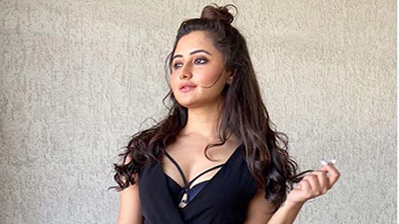 Naagin 4: Rashami Desai's FIRST LOOK From The Supernatural Serial Surfaces On The Internet- WATCH VIDEO