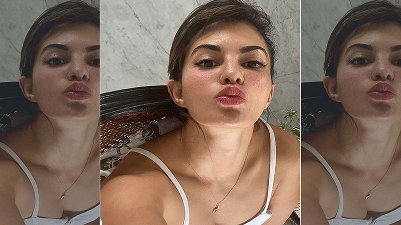 Jacqueline Fernandez Wolfs Down This YUMMY Food And Reminds Self That Valentine's Day 2020 Is Around The Corner - PIC Inside