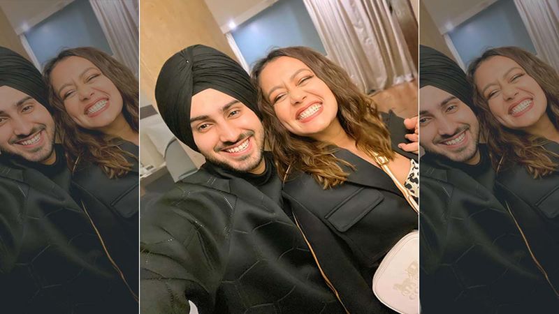 Neha Kakkar Shares Pictures Of Her First Rose Day With Hubby Rohanpreet Singh; Gushes Over Hubby, ‘My Rohu Baby is The Best’