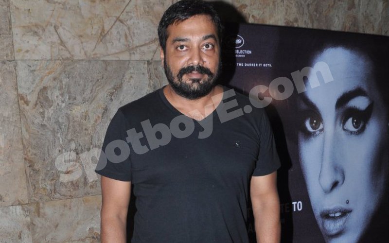 Something is bothering Anurag Kashyap! Find out what!
