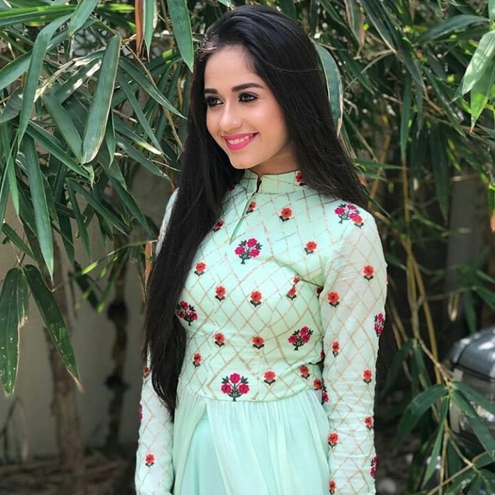 jannat zubair