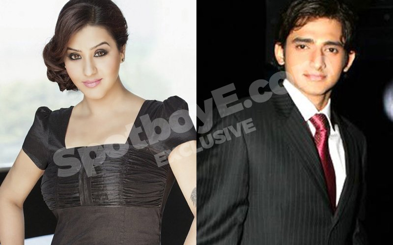 Romit Raj Ordered Shilpa Shinde To Disconnect With Her Parents