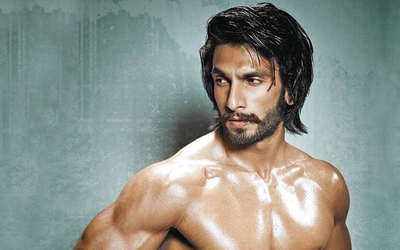 Ranveer Singh Shows Off His Drool-worthy HOT-BOD Which Will Surely Take Away Your Mid Week Blues