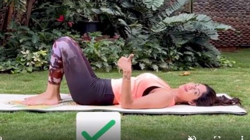 Shilpa Shetty Shares The 'Right Way' To Perform Cycling Yoga Flow Or Pada Sanchalanasana; Gives Fitspiraton On A Lazy Monday- Watch Video