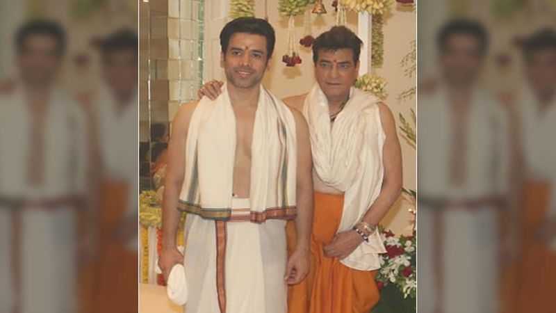 Tusshar Kapoor Shares Having A Low-Key Affair To Celebrate His Father Jeetendra’s 79th Birthday Due To Rise In COVID Cases