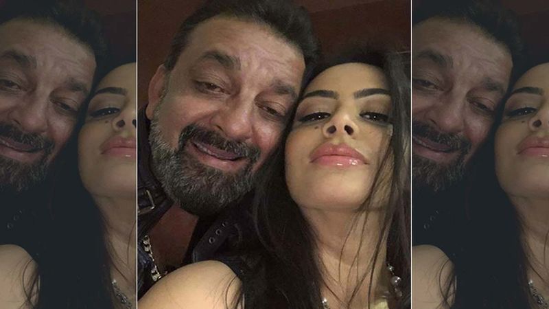 This Is How Sanjay Dutt's Daughter Trishala Dutt Responded When She Got A Marriage Proposal During An Instagram Session