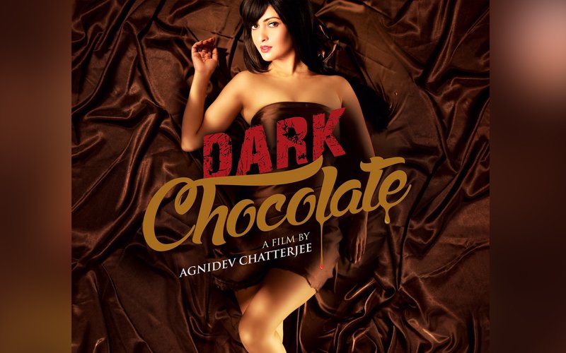 Riya Sen & Mahima Chaudhry get ready with some sizzling, hot Dark Chocolate