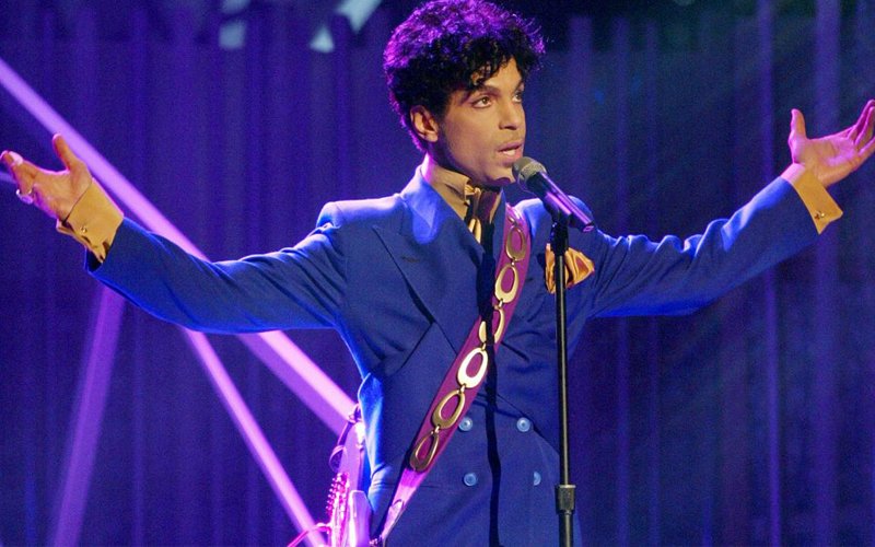 Prince captures 5 top slots of Billboard Top 200