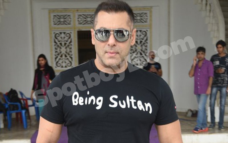 Video: Salman misses flight to Delhi! What happened next was unexpected!
