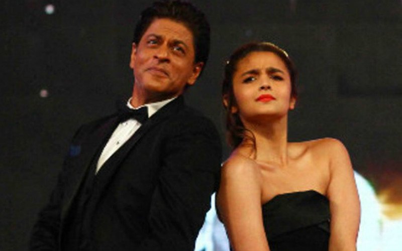 OUT: SRK-Alia’s first look in Gauri Shinde’s next