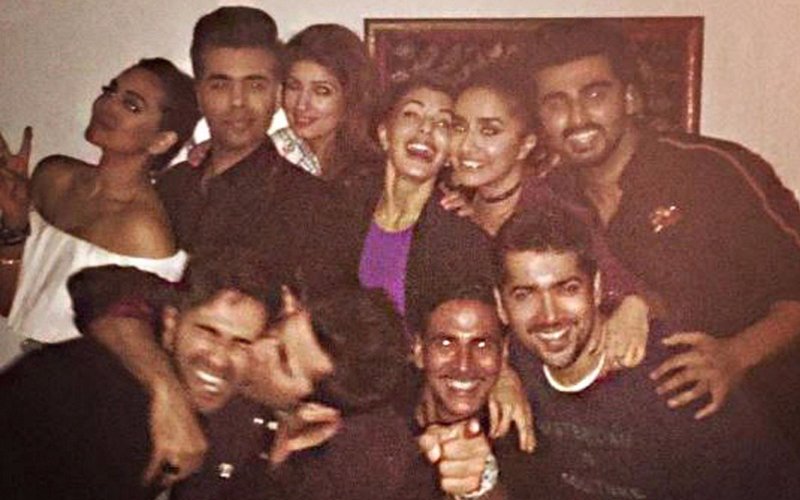 Akshay Kumar Celebrates His Grand 2016 With KJo, Alia, Sidharth, Varun, Will Smith...