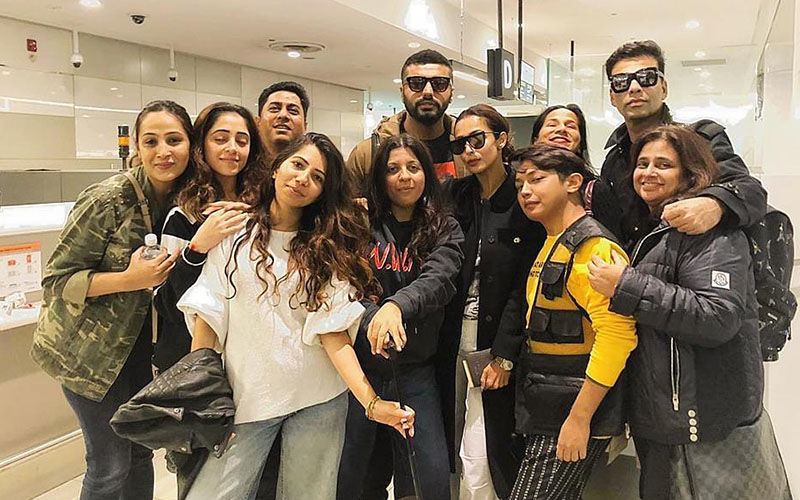 Malaika Arora Says “Au Revoir” To Melbourne; Shares Pic With Boyfriend Arjun Kapoor, Karan Johar, Zoya Akhtar And Gang