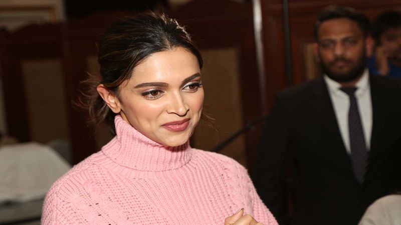 Deepika Padukone Spreads Awareness On Mental Health Amidst COVID-19 Crisis; Shares Helpline Numbers, 'Remember, You Are Not Alone'