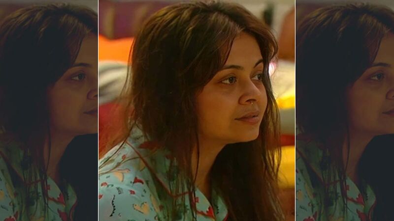 Bigg Boss 15: Devoleena Bhattacharjee Confesses Feeling Low, Crying In Front Of The Camera, Says, ‘Bigg Boss Can You Please Give Me A Hug. I Really Want It’