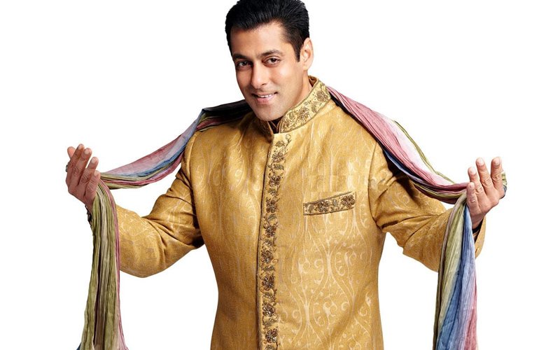Khan-daan sets deadline for Salman to marry | SpotboyE Full Episode 268