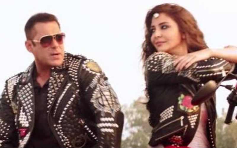 Salman shares a crackling, 440-volt chemistry with Anushka