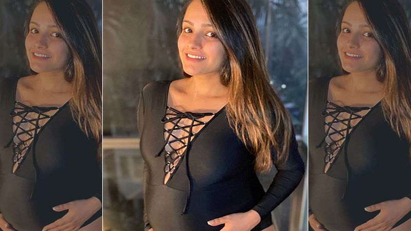 Preggers Anita Hassanandani Mesmerizes In A Black Monokini And Her Baby Bump Cannot Be Missed