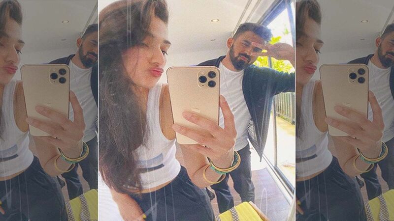 Athiya Shetty And Indian Cricketer KL Rahul’s Relationship Is Instagram Official Now, Latter Shares The News On His Ladylove’s Birthday