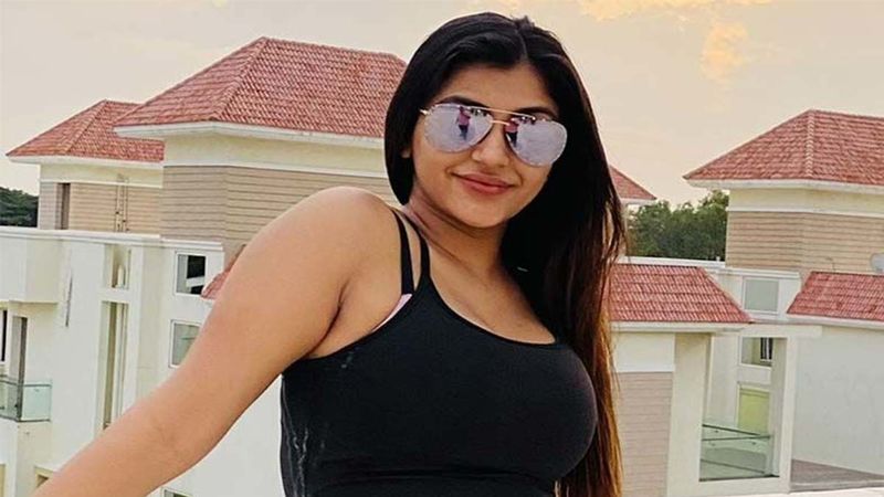 Actress Yashika Aannand’s License Confiscated By Chennai Police After She Meets With An Accident-REPORT