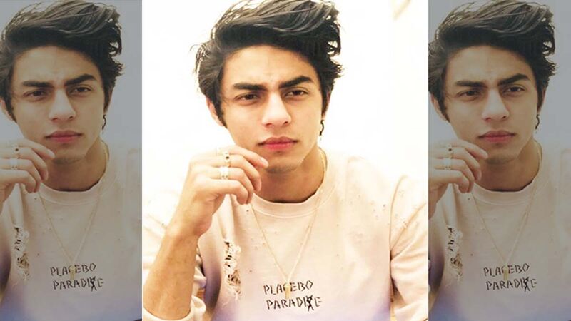 OMG! Aryan Khan Urinates At Airport? The Fact Behind VIRAL Video Revealed By The Netizens