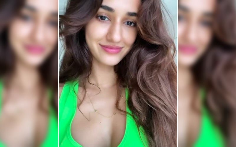 Disha Patani Twists And Turns To Give Out Summer Vibes In Easy Breezy Outfits Actress Flaunts