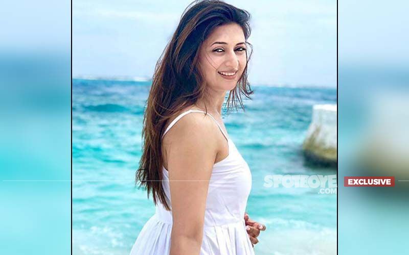 Divyanka Tripathi Is Damn Honest When Asked If She's A Bathroom Singer- EXCLUSIVE