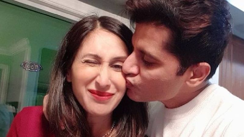 Karanvir Bohra Dedicates A Sweet Post To Wifey Teejay Sandhu; Says He Hardly Gets To Spend Time With Her