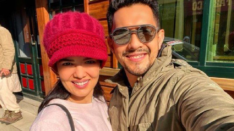 Aditya Narayan And Wife Shweta Agarwal Are On A Perfect Getaway To Sula Vineyards; PICS From Their Trip Will Leave You J