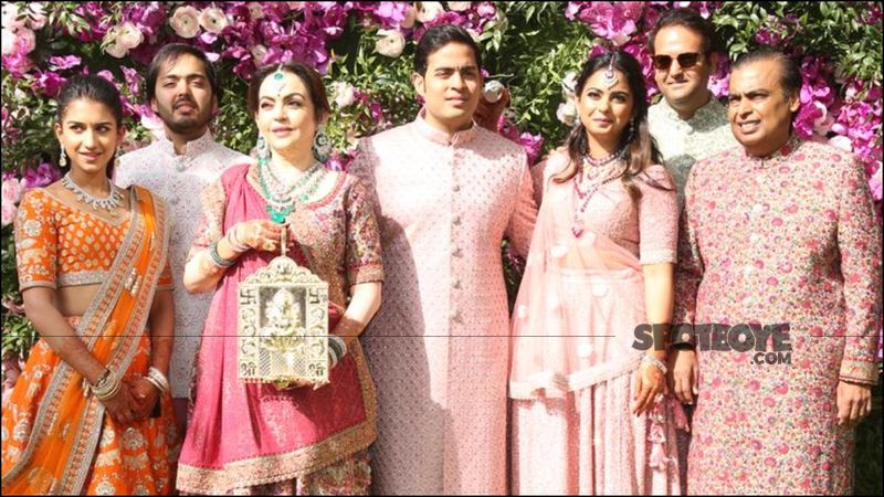 Ganesh Chaturthi 2020: Here's A Look At Ambani Family's Luxurious Ganpati Celebrations Over The Years