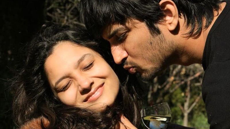 Ankita Lokhande Says 'Someone Inside Leaked' Sushant Singh Rajput's Last Pictures From His Bedroom; Says She Got Them Within 10 Minutes Of His Death