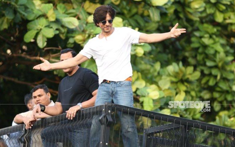 Shah Rukh Khan Bought Mannat For Rs 13 Crore And Here's How Much The Grand Mansion Is Worth Today