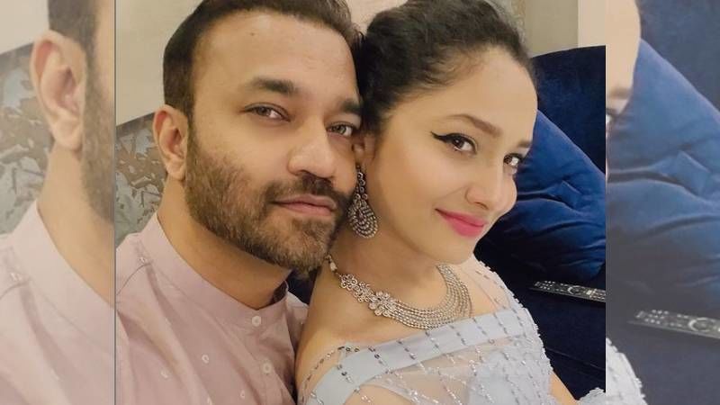 Ankita Lokhande Gives A Sweet Peck To Beau Vicky Jain; Says 'Don't Underestimate The Beauty Of God's Love Story For You’