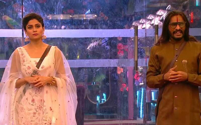 Bigg Boss 15: Shamita Shetty Calls Abhijit Bichukale 'Stubborn', Latter Replies, 'PM Se Milna Hai, Jo Bhi Meri Style Hai Mein Nahi Chodunga' -WATCH VIDEO