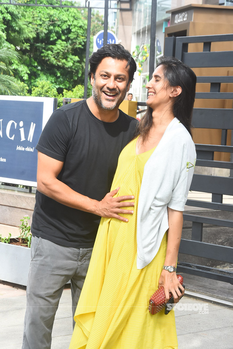 Abhishek Kapoor And His Lovely Wife Pragya Yadav
