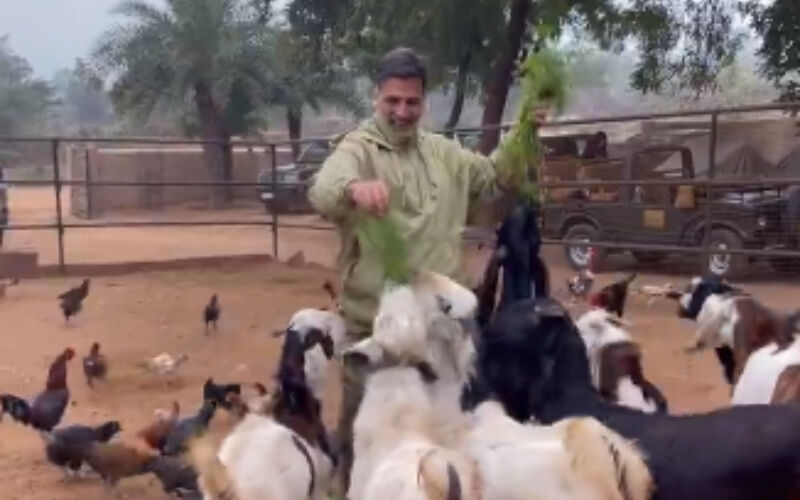 Akshay Kumar Feeds Goats As He Is Grateful To Mother Nature For Little Things That Brings Him Great Joy And Plays His Song ‘Teri Mitti'-WATCH
