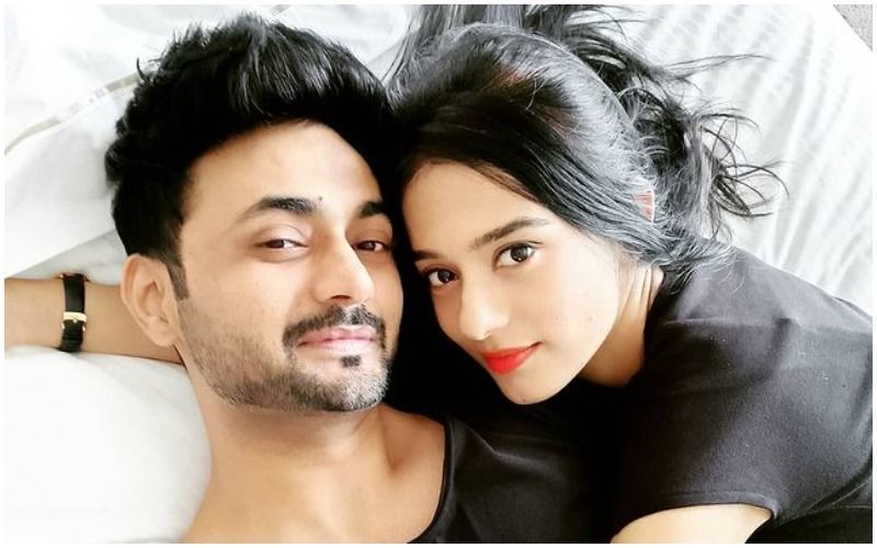 Amrita Rao- RJ Anmol Pledge To Donate Oxygen Cylinders Amid COVID-19 Crisis; Couple Makes The Announcement On Their Wedding Anniversary