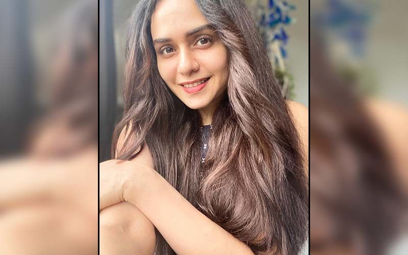 Amruta Khanvilkar Stuns Fans With Here 'Serendipity' Photoshoot