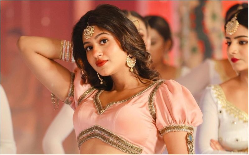Anjali Arora Raises Oomph Factor In A Sensual Saree, Fans Say, ‘Queen Of Hotness’- VIDEO Inside