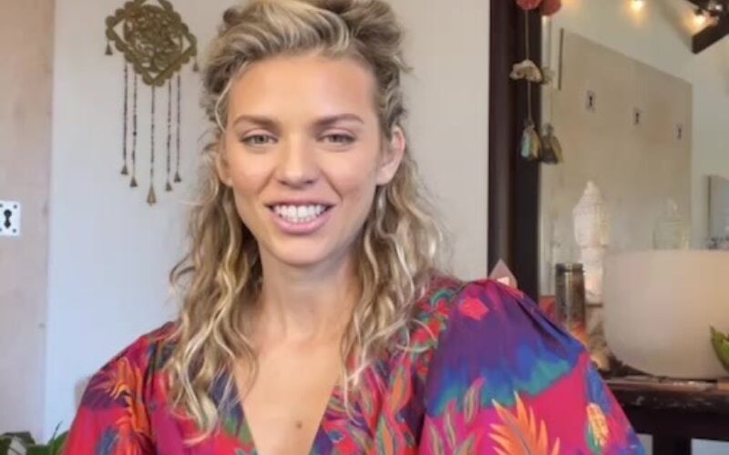 Russia-Ukraine War: AnnaLynne McCord Makes Bizarre Video Appeal To President Vladimir Putin: ‘If I Was Your Mother’-WATCH