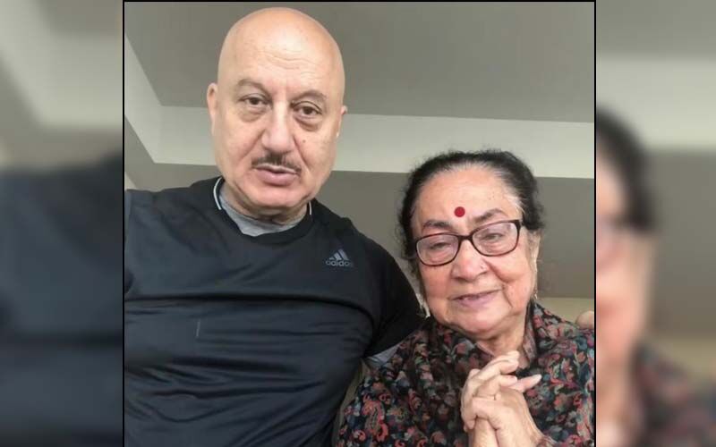 Happy Birthday Anupam Kher: When The Veteran Actor's Mom Slapped Him For Stealing Rs 118 From Her Temple, Got The Police Involved