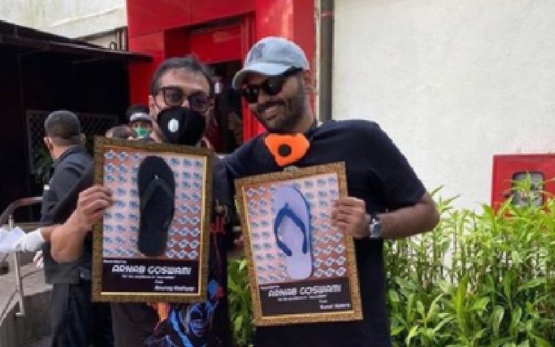 Anurag Kashyap Along With Comedian Kunal Kamra Reaches Arnab Goswami's Office To Give Him 'Excellence In Journalism Award'; Denied Access Without 'Permission'