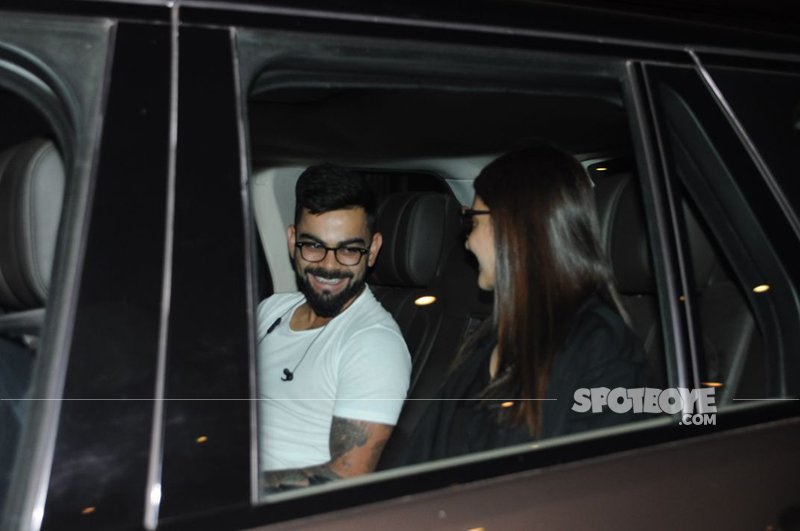 Anushka Sharma Virat Kohli Smiling Outside Airport