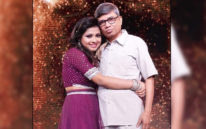 Indian Idol 12: Arunita Kanjilal Makes Her Dad's Wish Come True On Father's Day Special Episode; Find Out What It Is HERE