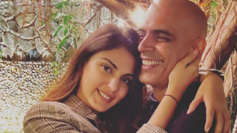 Rajiv Lakshman Calls Rhea Chakraborty 'My Girl'; Shares Candid Pictures With The Actress
